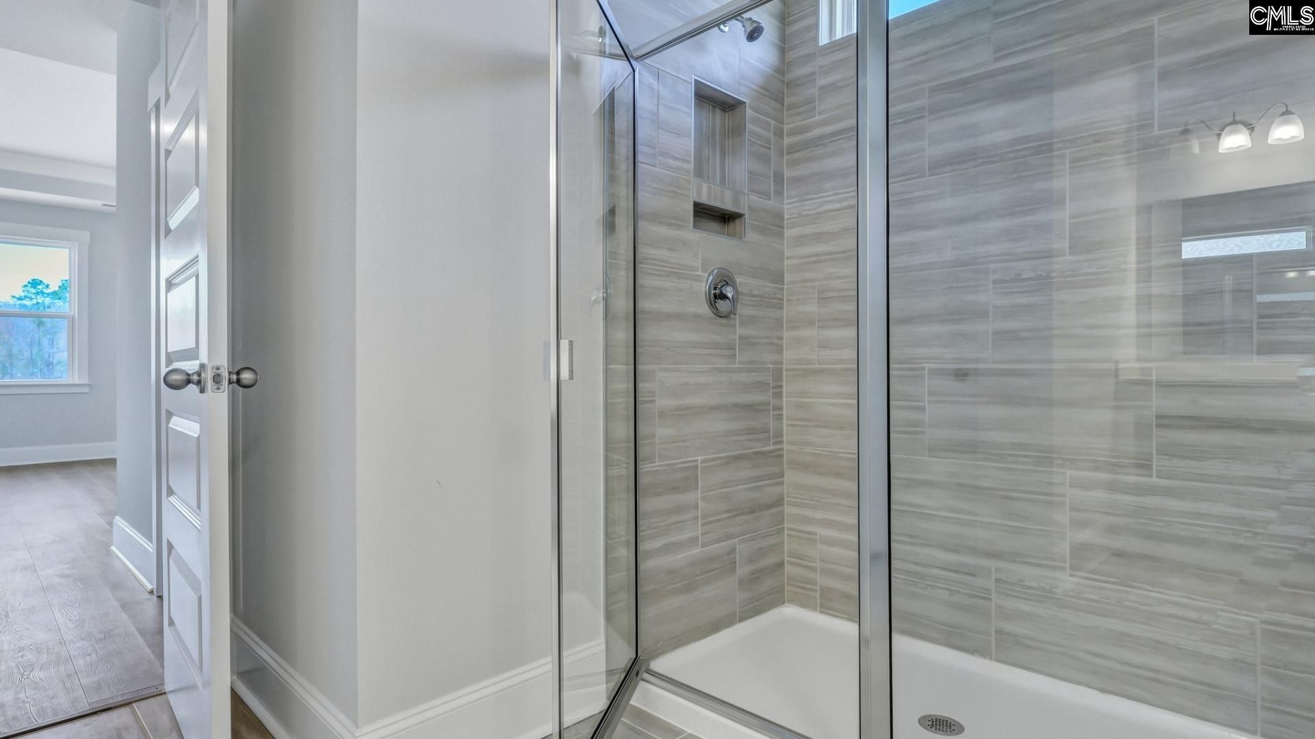 262 Livingston Woods Drive Photo 18