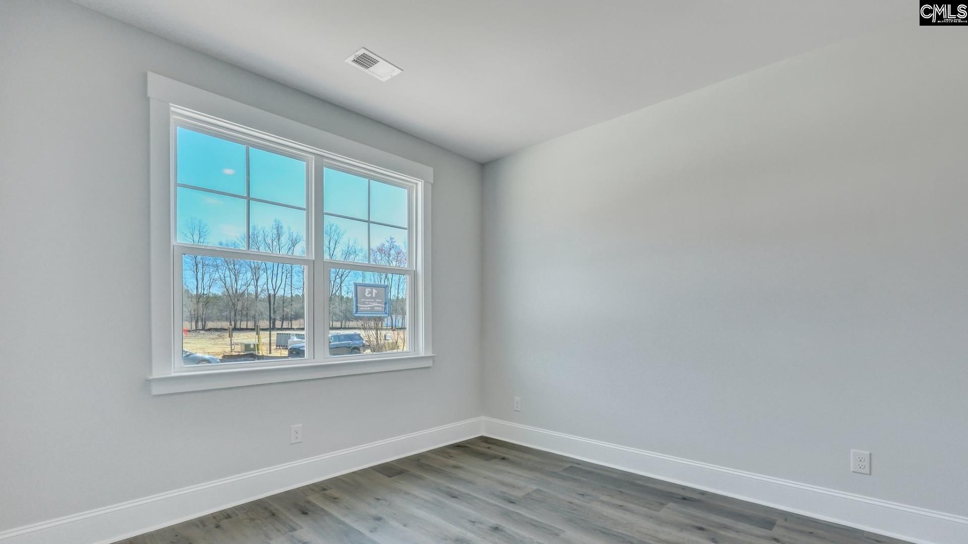 262 Livingston Woods Drive Photo 29