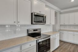 262 Livingston Woods Drive photo 4