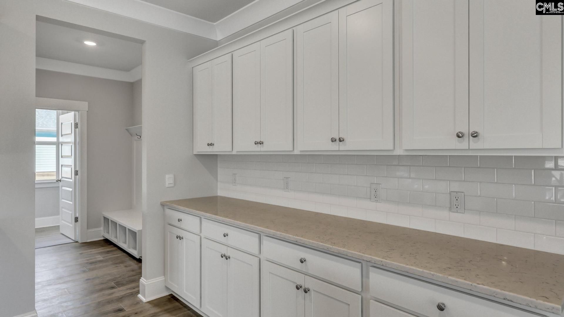 262 Livingston Woods Drive Photo 9