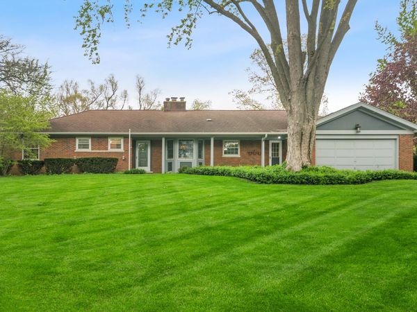 552 Cumnock Road , Inverness, IL 60067