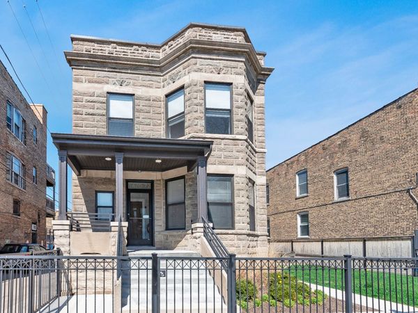 1472 W Summerdale Avenue , Unit 2RE, Chicago, IL 60640