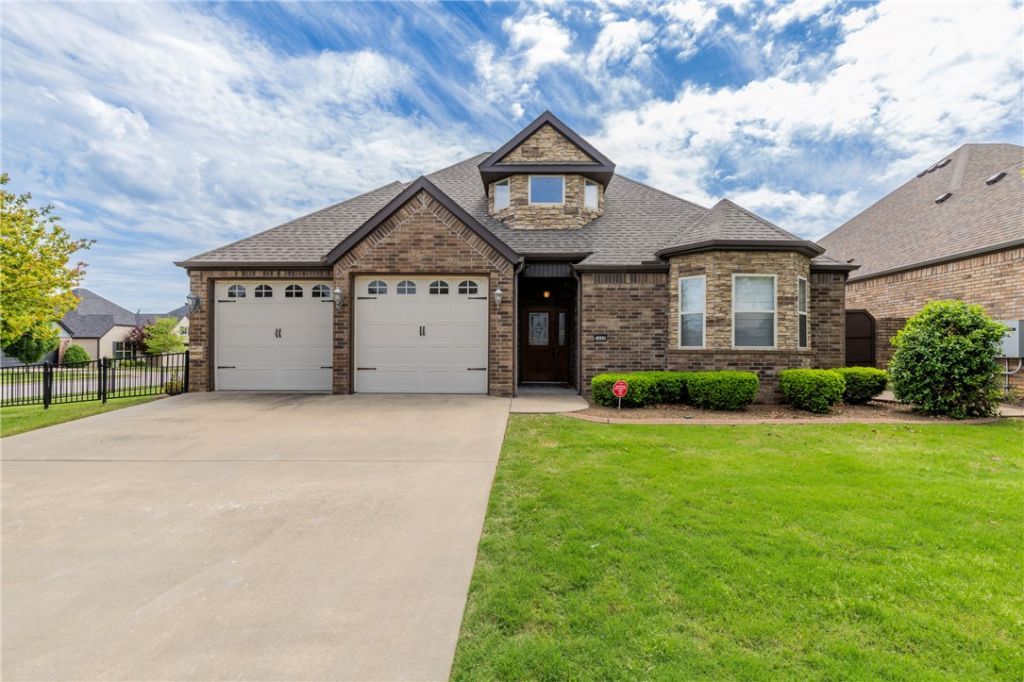 5669 Schio Avenue, Springdale, AR 72762 Main Photo