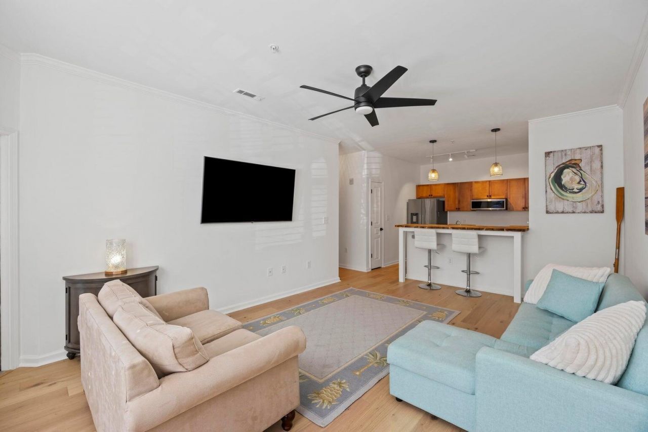 200 Bucksley Lane Photo 7
