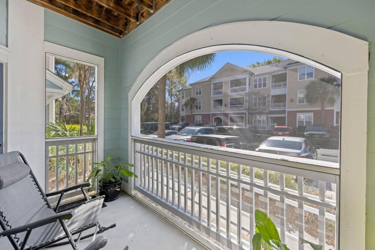 200 Bucksley Lane Photo 8