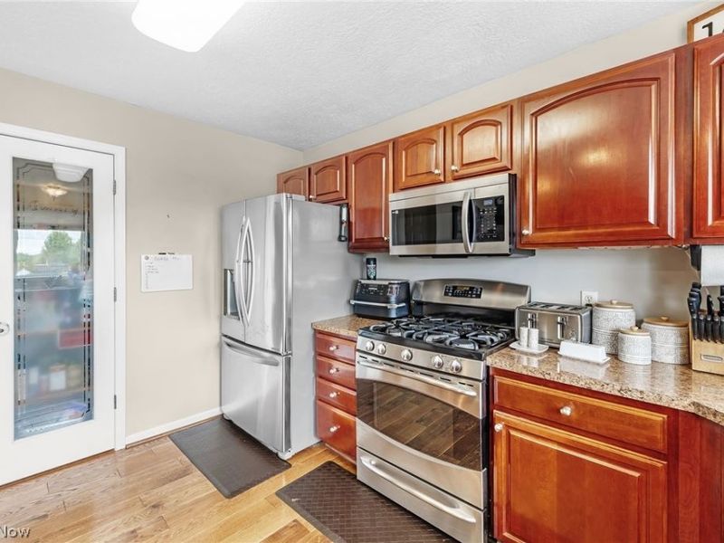 846 Longbrook Drive, Wadsworth, OH 44281 Photo 11