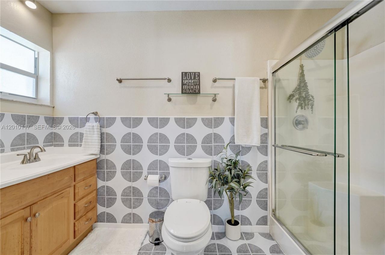 7511 NW 41st St, Coral Springs, FL 33065 Photo