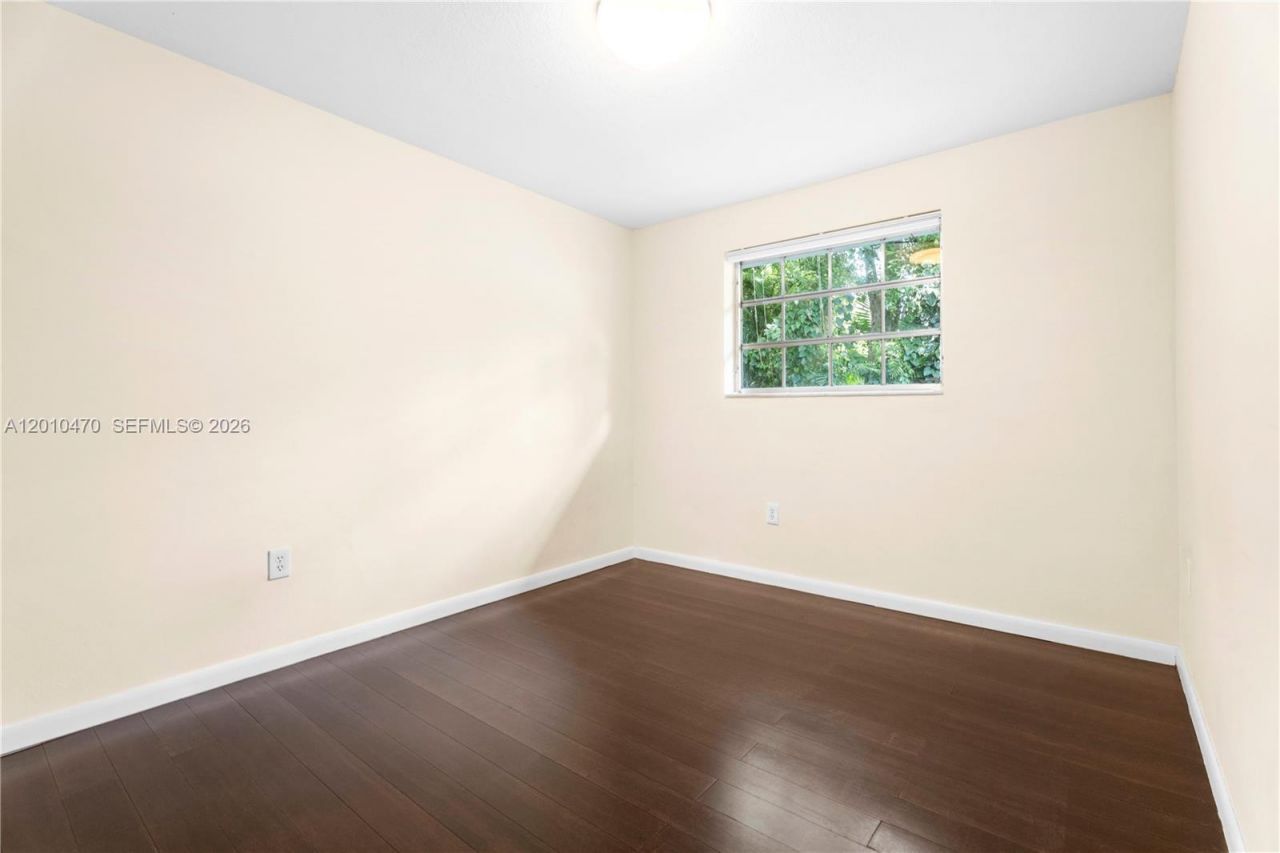 5520 San Vicente St , Coral Gables, FL 33146 Photo