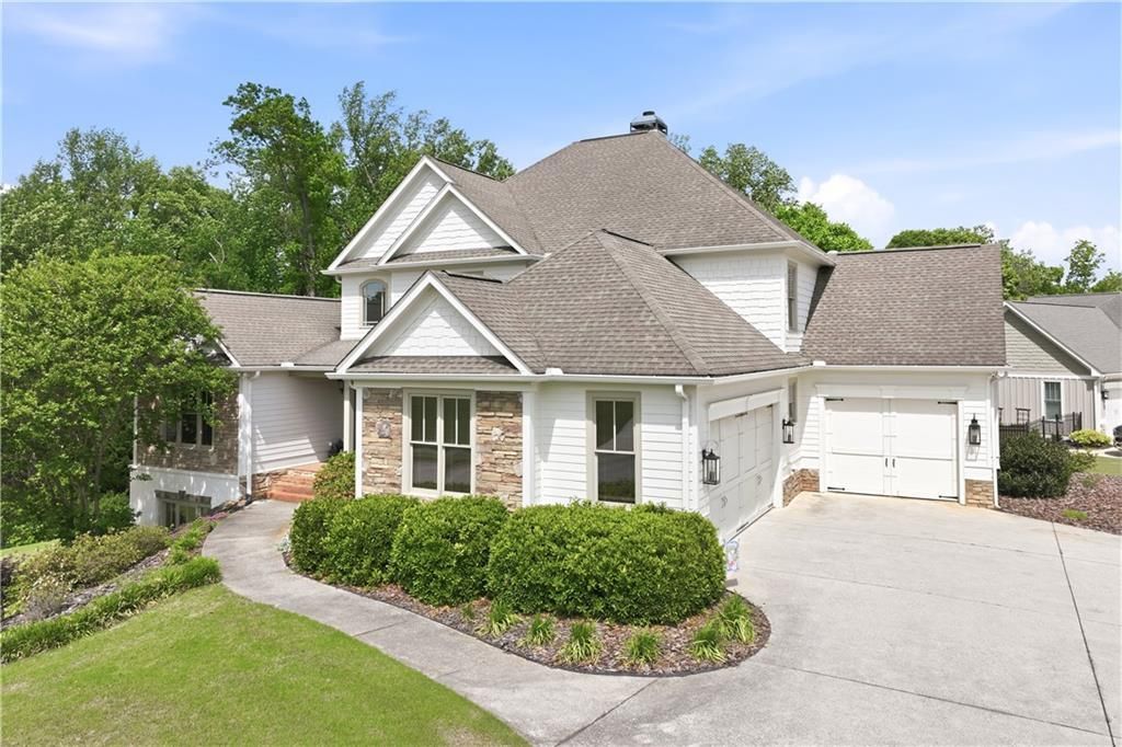 5708 Avalon Commons Way, Clermont, GA 30527 Main Photo