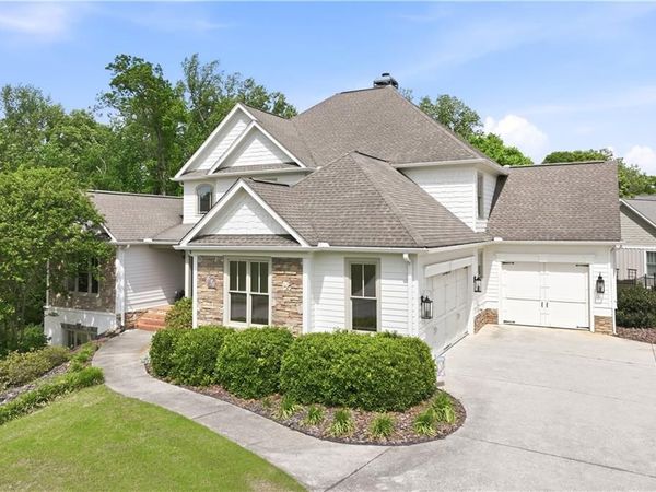 5708 Avalon Commons Way, Clermont, GA 30527