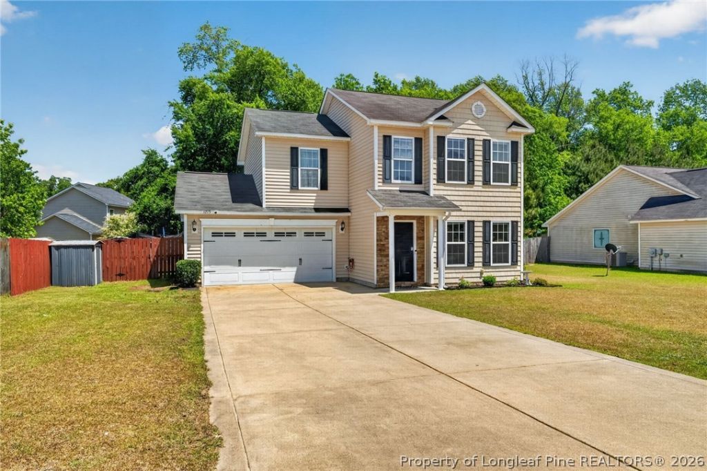 1213 Screech Owl Drive, Hope Mills, NC 28348 Main Photo