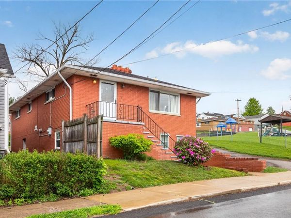 537 Franklin Ave , Canonsburg, PA 15317