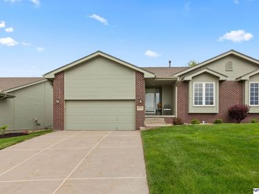 5124 Lakecrest Drive , Papillion, NE 68133