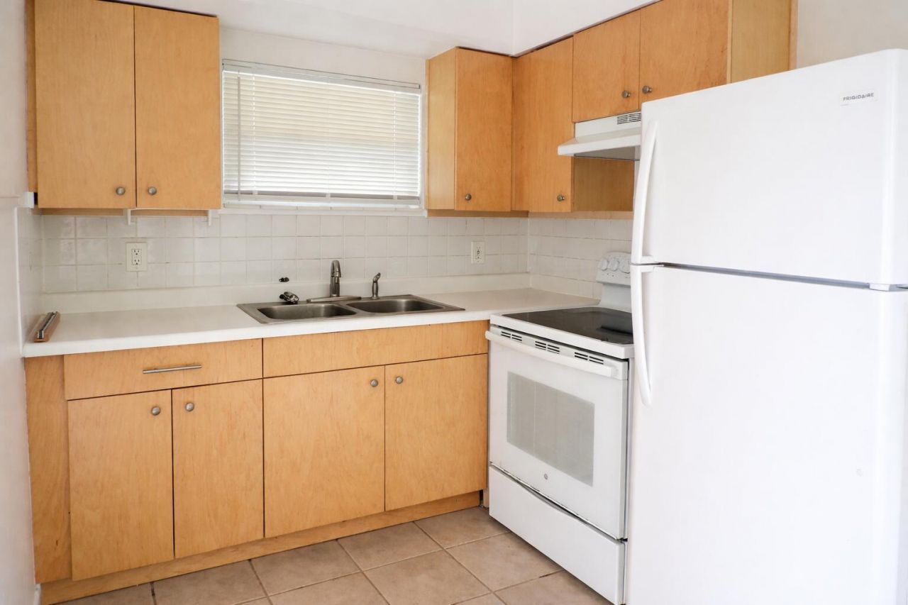 111 SW 14th Court, Unit C, Pompano Beach, FL 33060 Photo