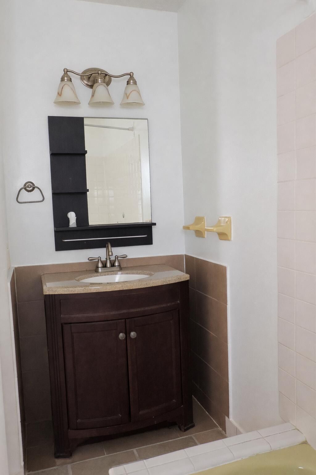 111 SW 14th Court, Unit C, Pompano Beach, FL 33060 Photo
