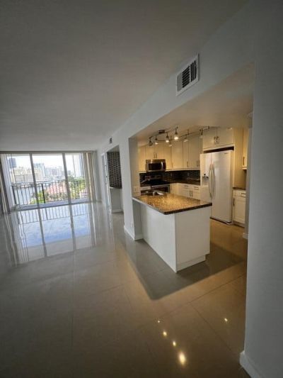 200 Leslie Drive, Unit 1128, Hallandale Beach, FL 33009 Photo