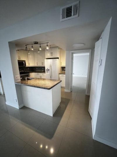 200 Leslie Drive, Unit 1128, Hallandale Beach, FL 33009 Photo