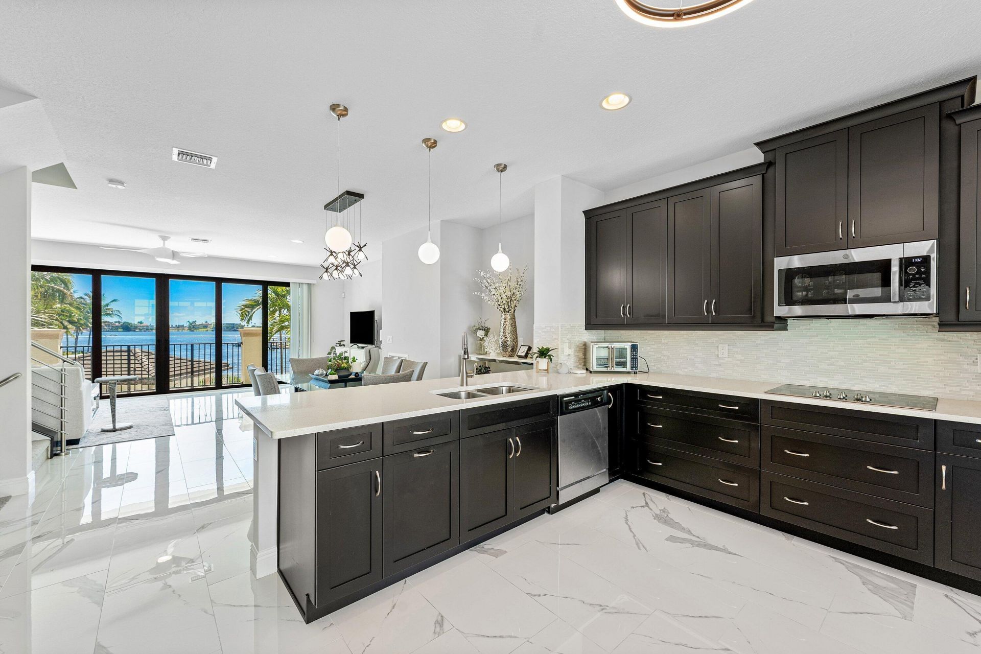 10 Windward Lane, Boynton Beach, FL 33435 Photo