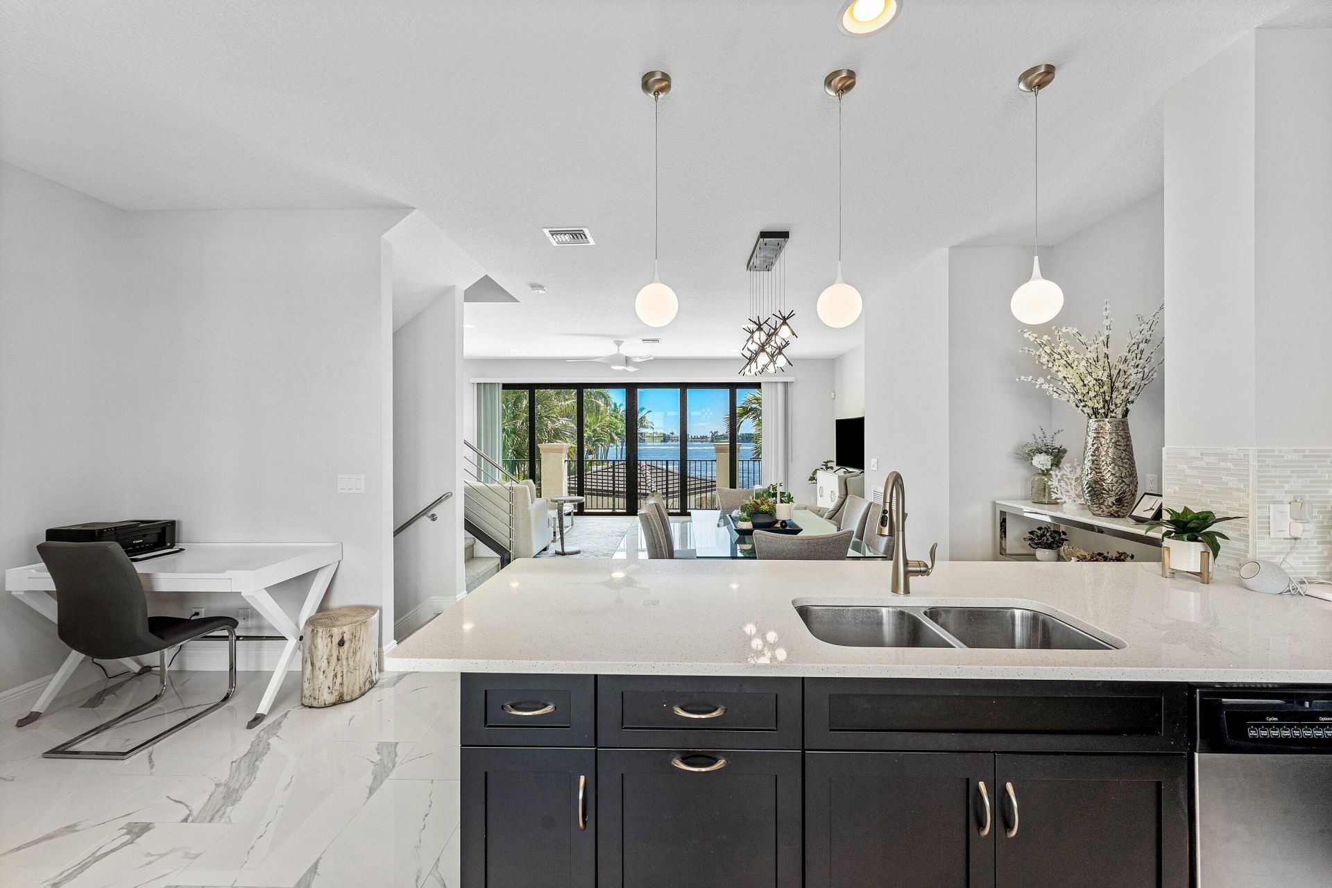 10 Windward Lane, Boynton Beach, FL 33435 Photo