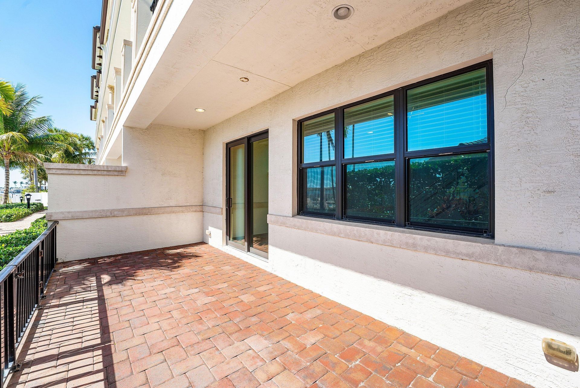 10 Windward Lane, Boynton Beach, FL 33435 Photo