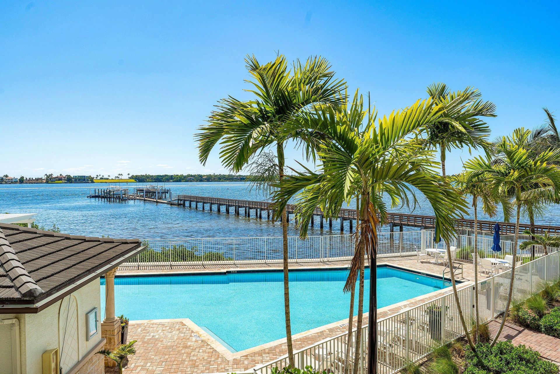 10 Windward Lane, Boynton Beach, FL 33435 Photo