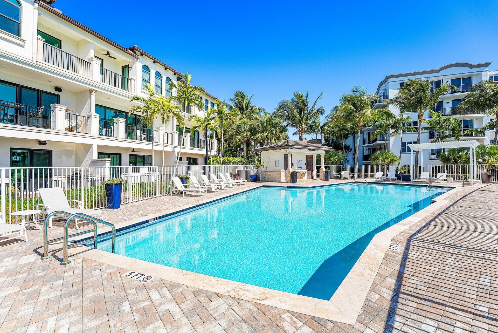 10 Windward Lane, Boynton Beach, FL 33435 Photo