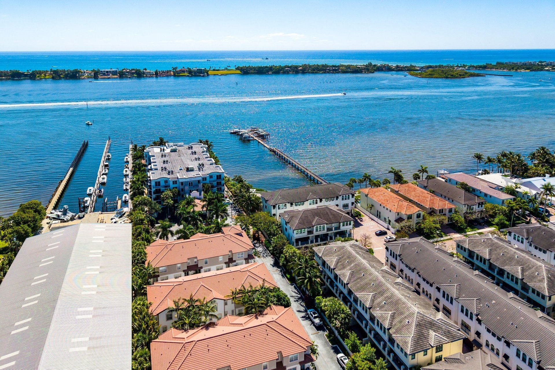 10 Windward Lane, Boynton Beach, FL 33435 Photo