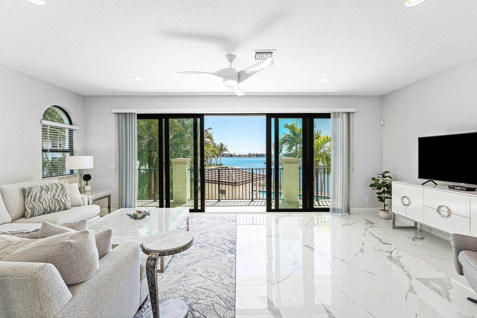 10 Windward Lane, Boynton Beach, FL 33435 Photo