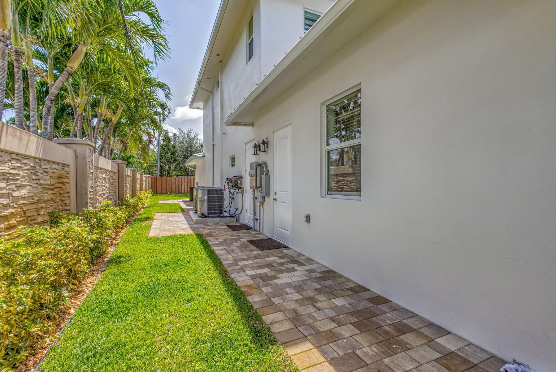 12952 Drayton Road Se, North Palm Beach, FL 33408 Photo