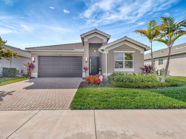 11706 SW Oceanus Boulevard, Port St. Lucie, FL 34987
