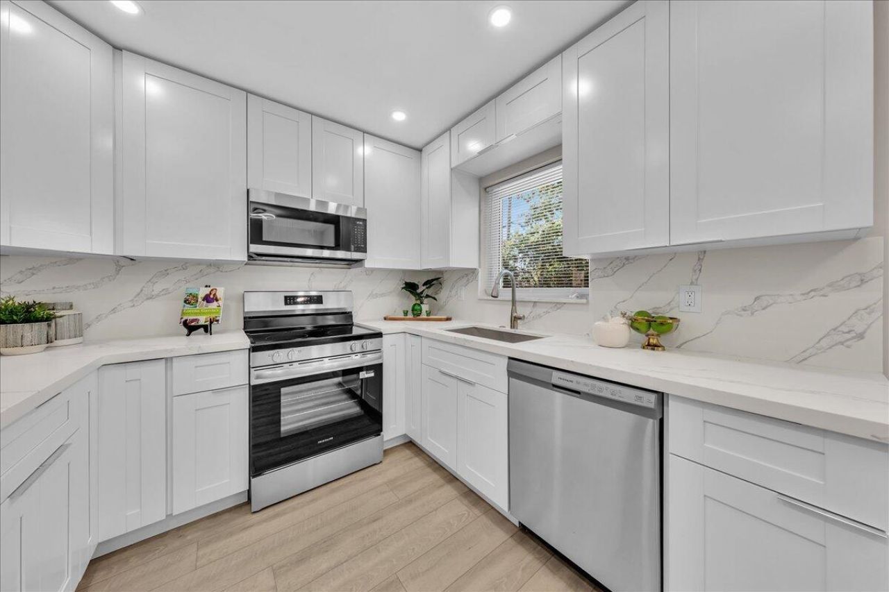 6661 Evans Street, Hollywood, FL 33024 Photo