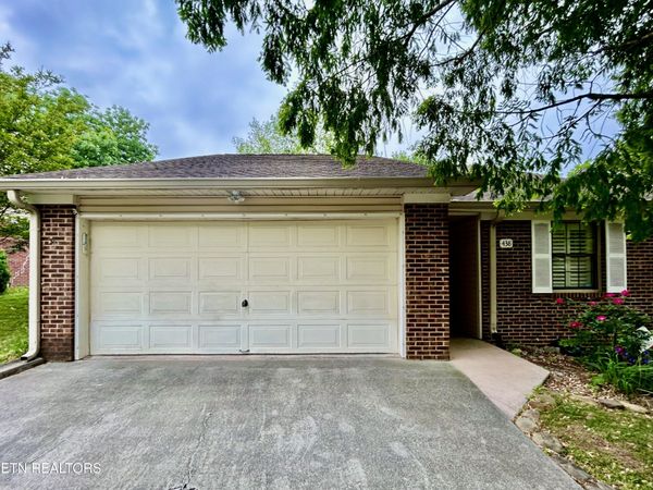438 Amanda Circle, Knoxville, TN 37922