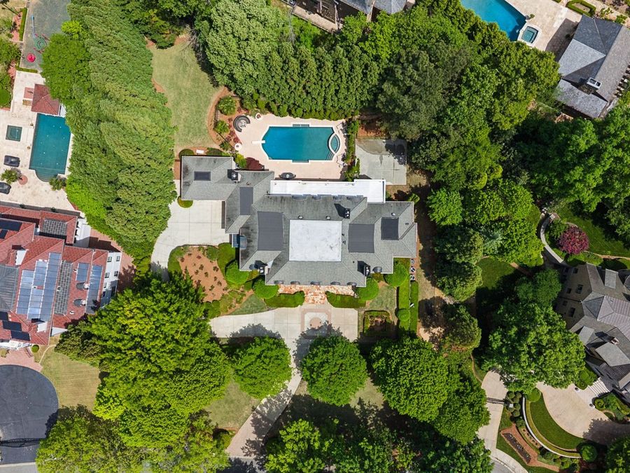 Property Image 100
