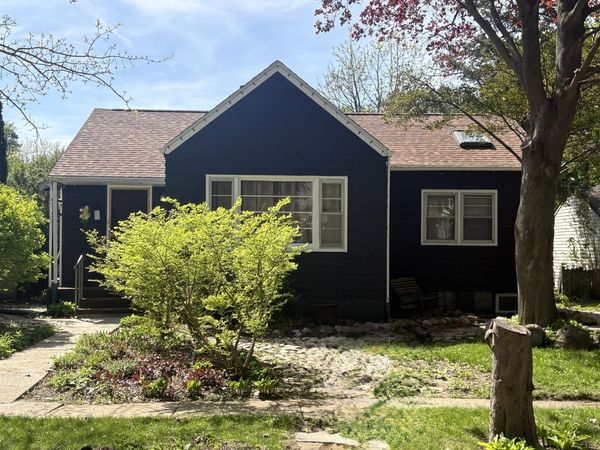 816 N 11th Street , Rochelle, IL 61068