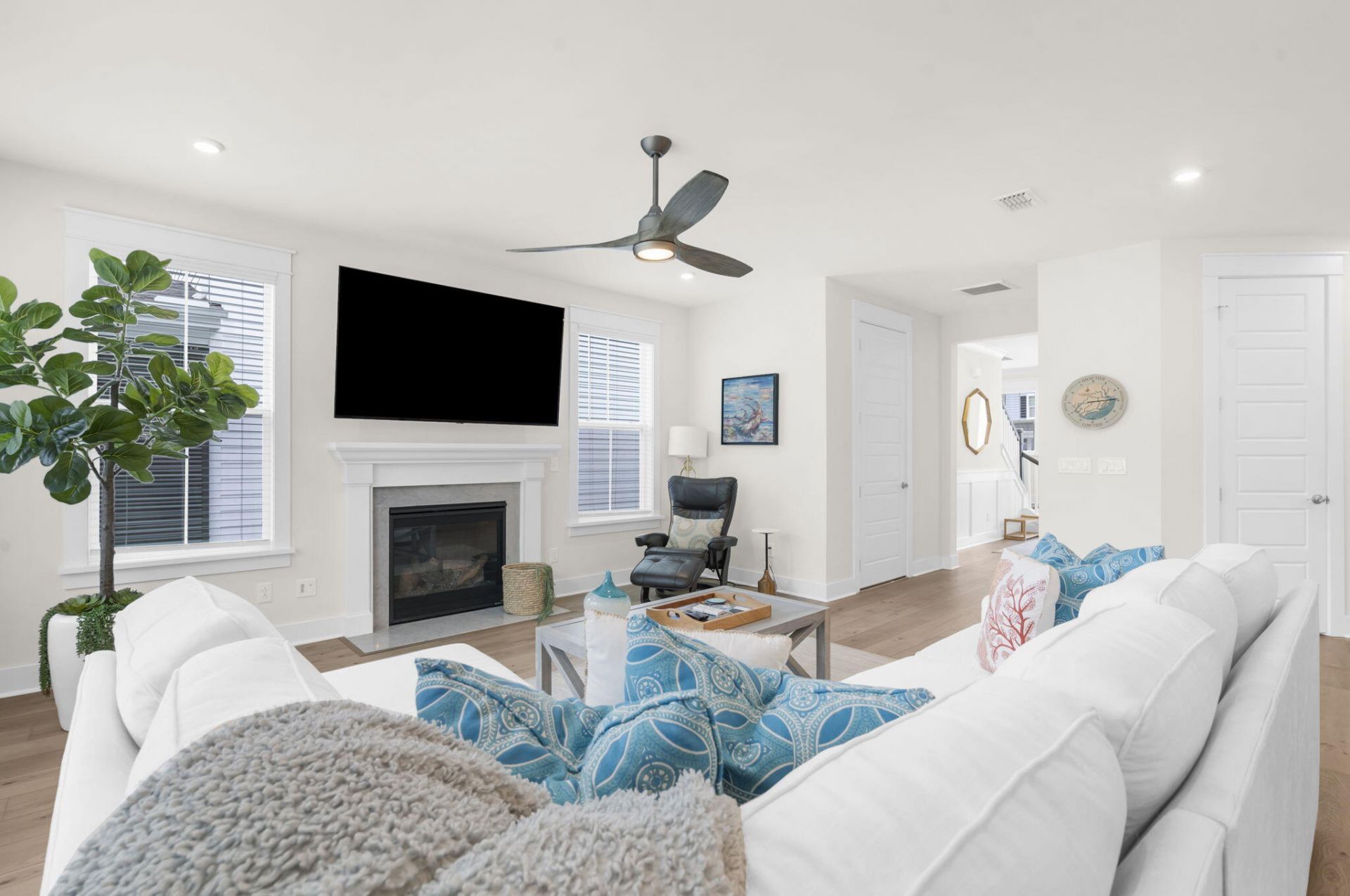 2276 Cultura Circle Photo 11