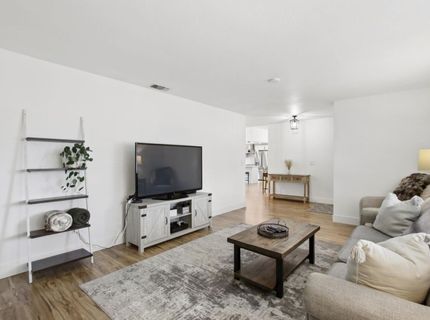 1123 Cresthaven Dr, Roseville, CA 95678 Photo