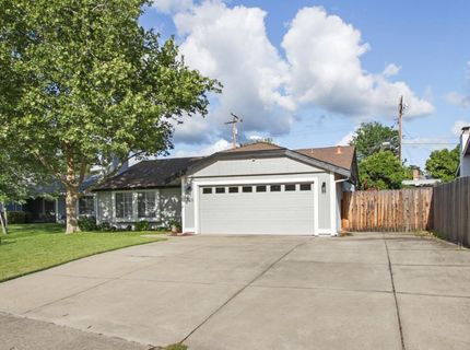 1123 Cresthaven Dr, Roseville, CA 95678 Photo