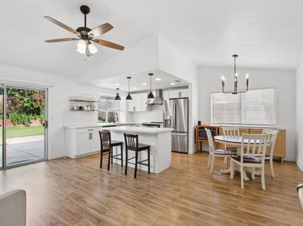 1123 Cresthaven Dr, Roseville, CA 95678 Photo
