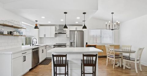 1123 Cresthaven Dr, Roseville, CA 95678 Photo