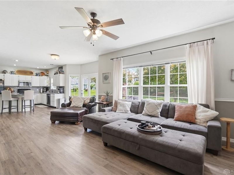 515 Orchard Drive, Springboro, OH 45066 Photo 4