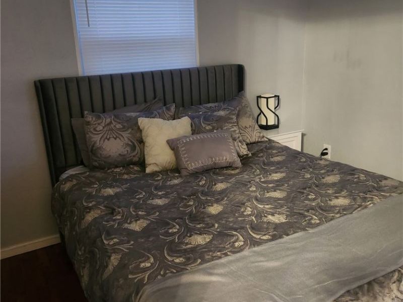 422 Clearview Drive, Unit J10, Euclid, OH 44123 Photo 7