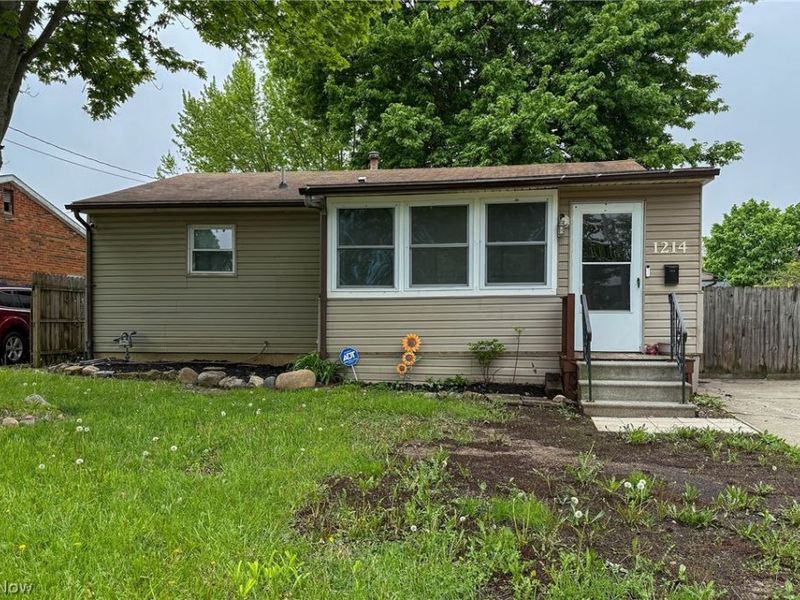 1214 Pennsylvania Avenue, Lorain, OH 44052 Photo 1