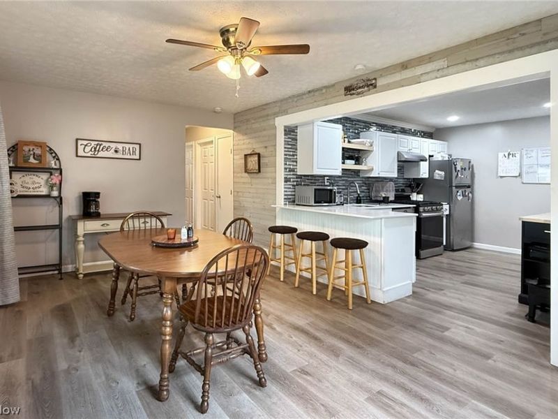 1214 Pennsylvania Avenue, Lorain, OH 44052 Photo 3