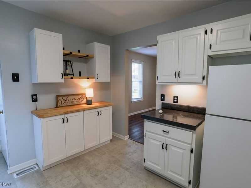 217 E Bergey Street, Wadsworth, OH 44281 Photo 6