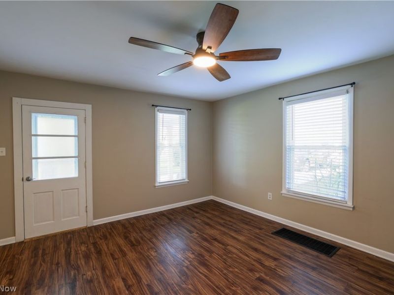 217 E Bergey Street, Wadsworth, OH 44281 Photo 8