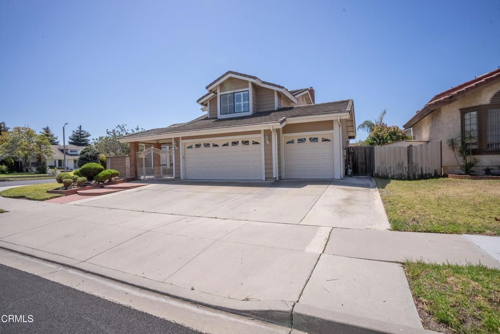 2500 Lilac Walk, Oxnard, CA 93030 Main Photo