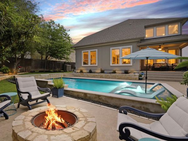 16032 La Rosa DR, Austin, TX 78738