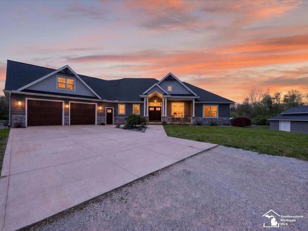 5420 Summerfield Road, Petersburg, MI 49270