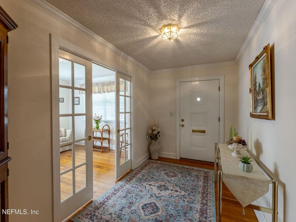 5289 MAGNOLIA Circle N, Jacksonville, FL 32211