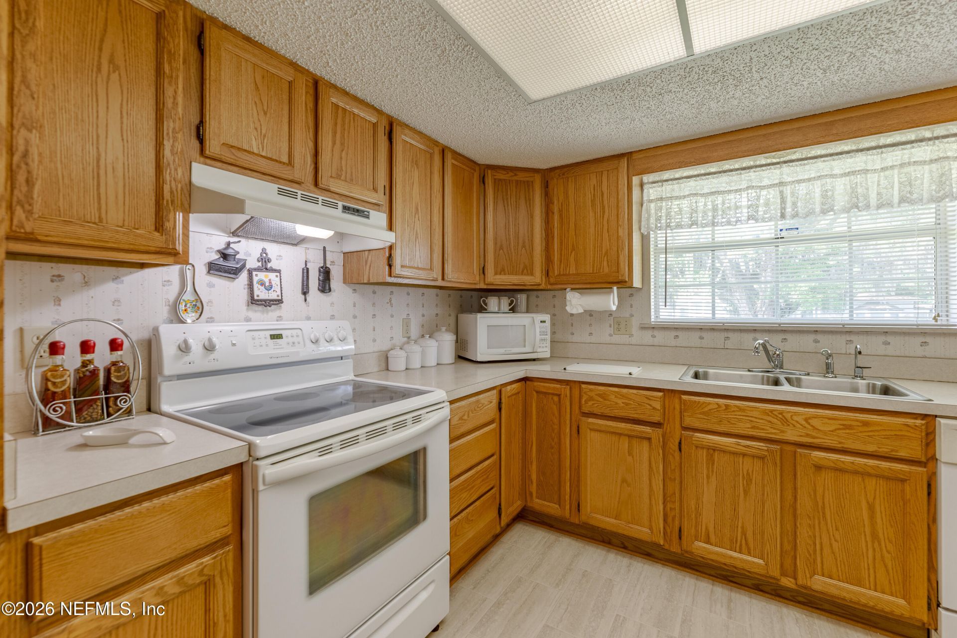 5289 Magnolia Circle N, Jacksonville, FL 32211 Photo